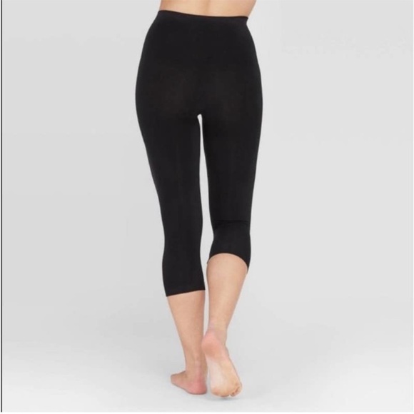 SPANX Assets Cropped Seamless Leggings Black Size Large - Picture 3 of 7